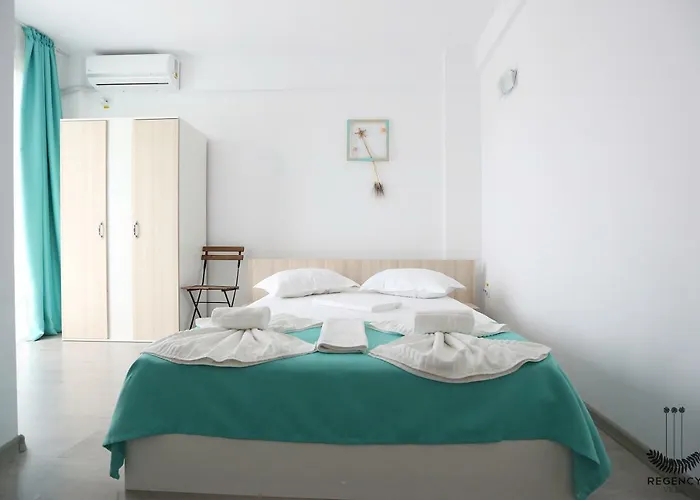 Regency Pensionat 3*